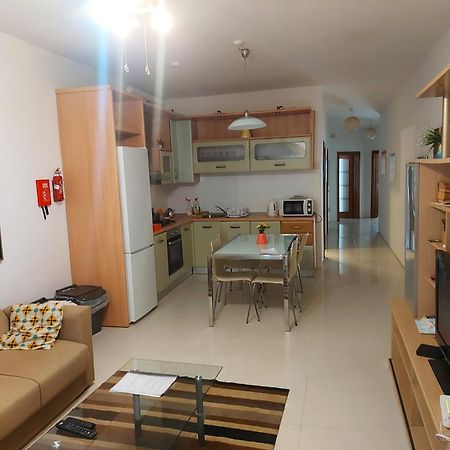 Swieqi Apartment Saint Julian's Luaran gambar
