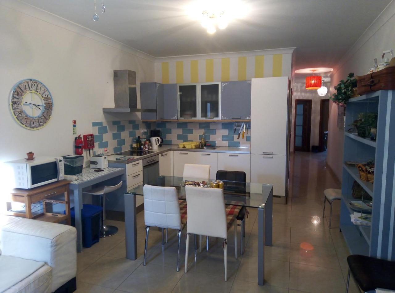 Swieqi Apartment Saint Julian's Luaran gambar
